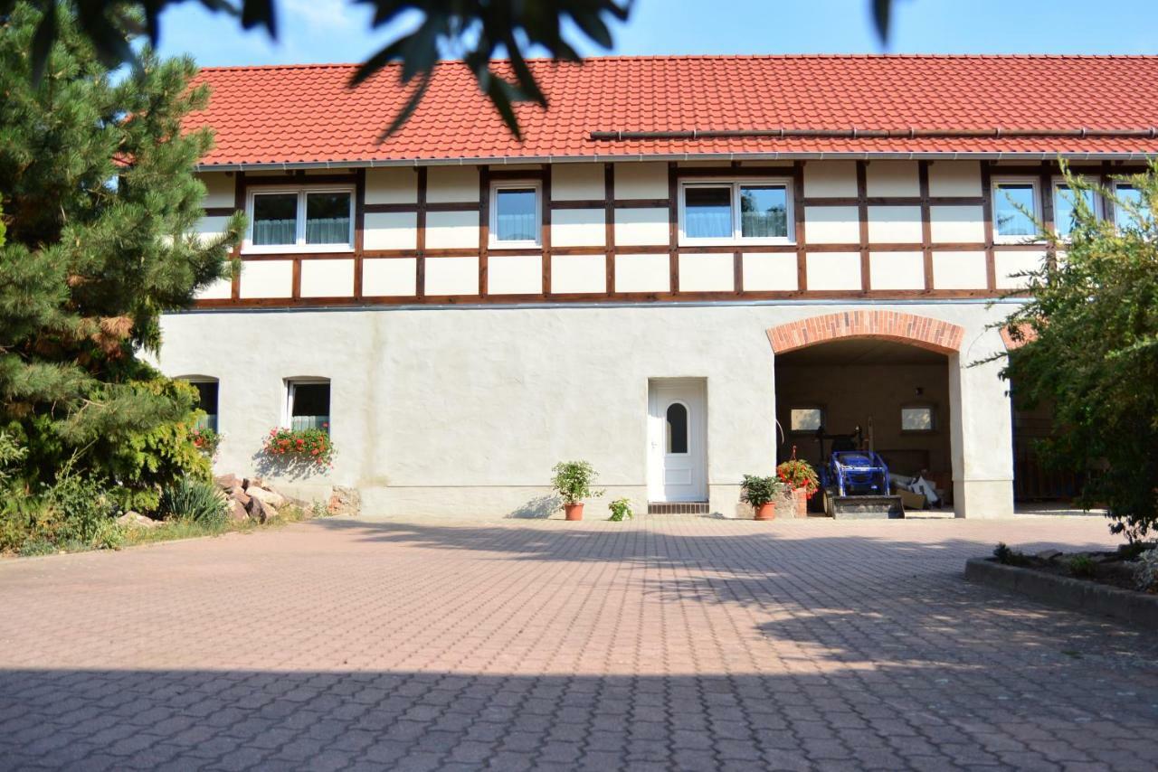 Gut Fischer Pomssen Exteriör bild